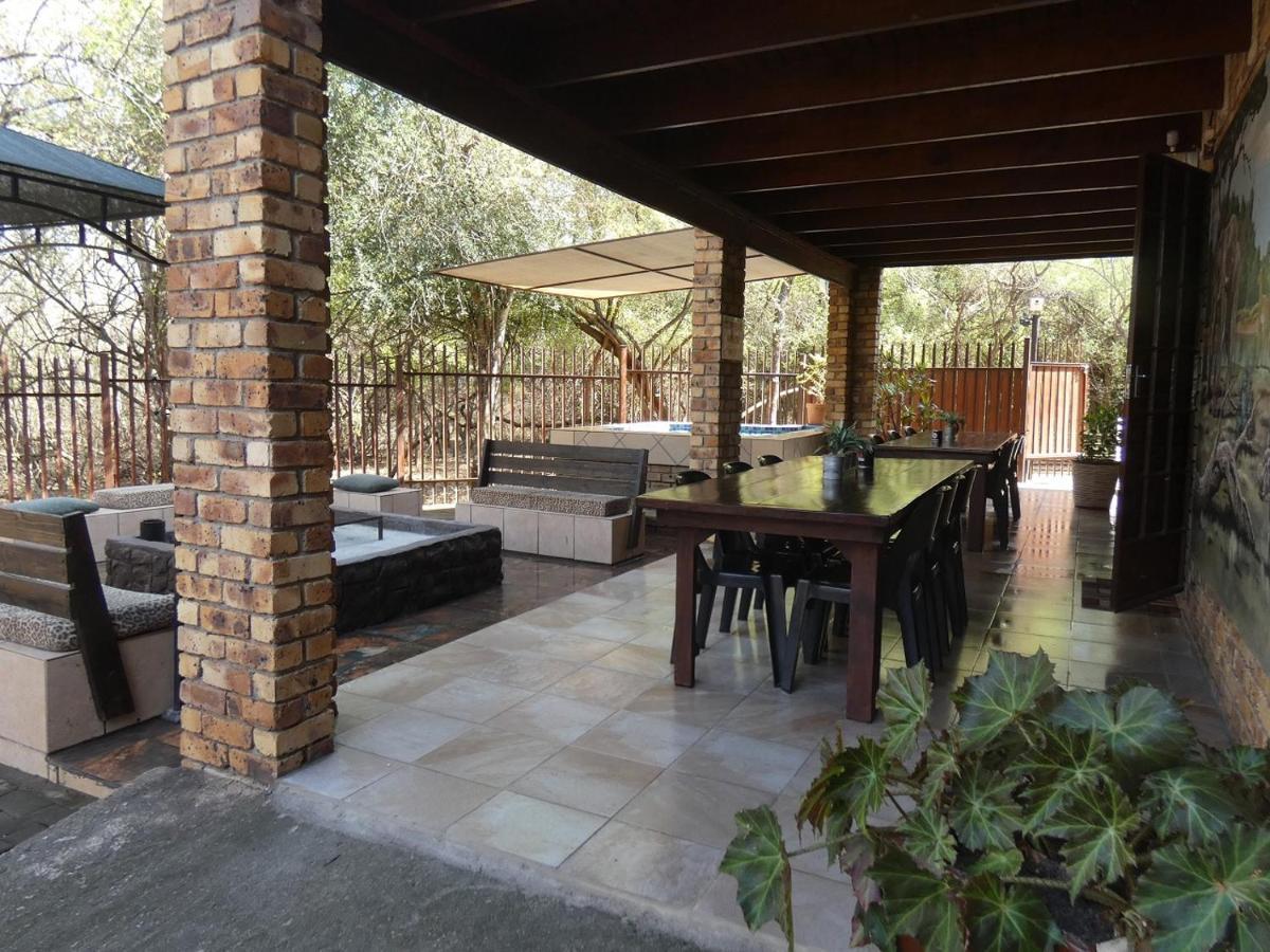 Weltevrede Lodge - Self Catering Houses Marloth Park Ngoại thất bức ảnh