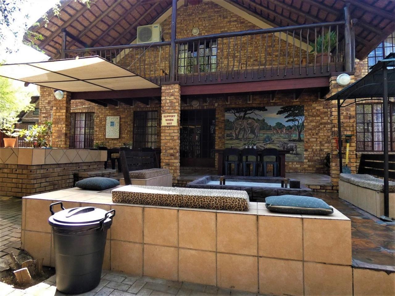 Weltevrede Lodge - Self Catering Houses Marloth Park Ngoại thất bức ảnh