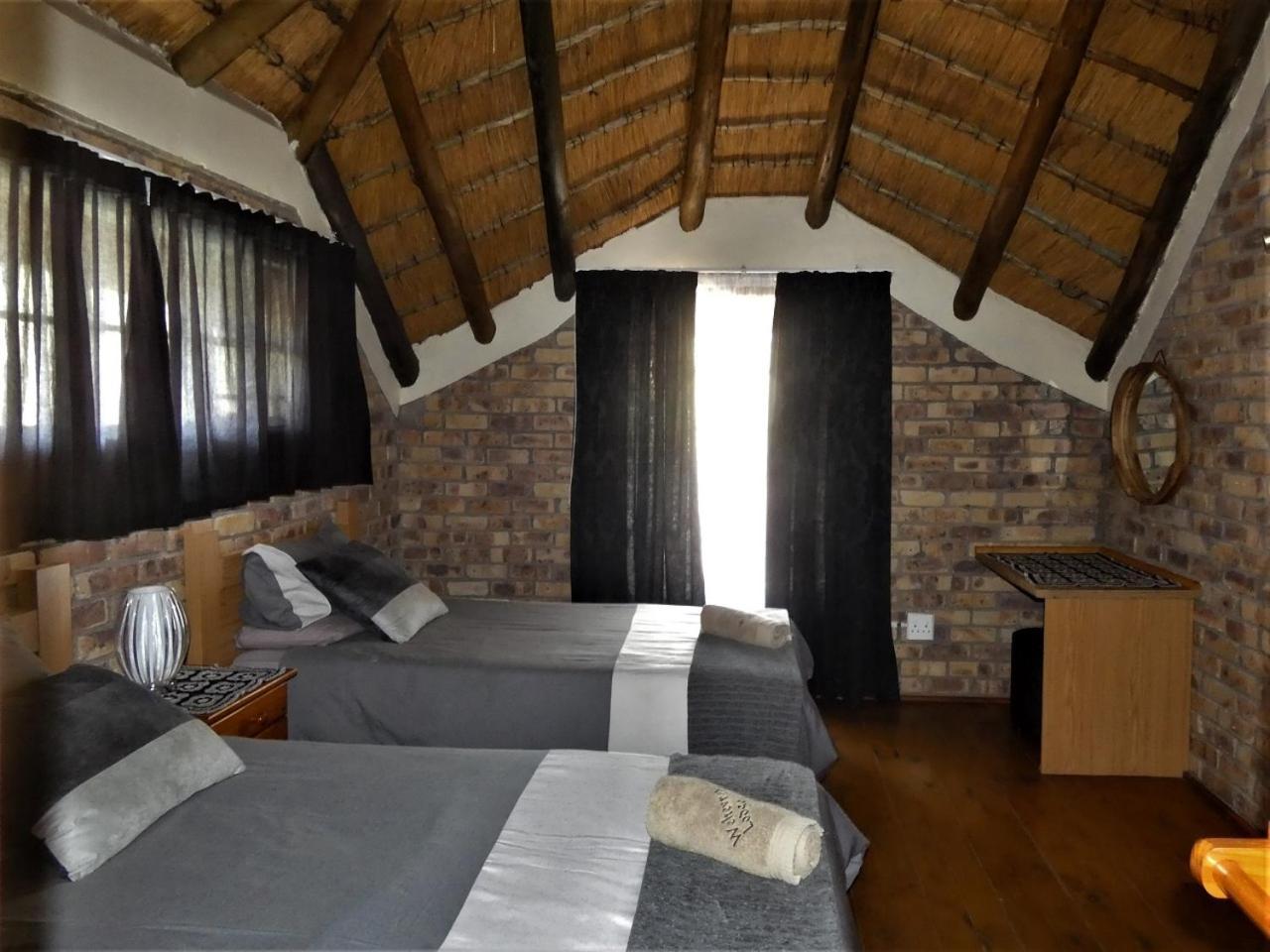 Weltevrede Lodge - Self Catering Houses Marloth Park Phòng bức ảnh